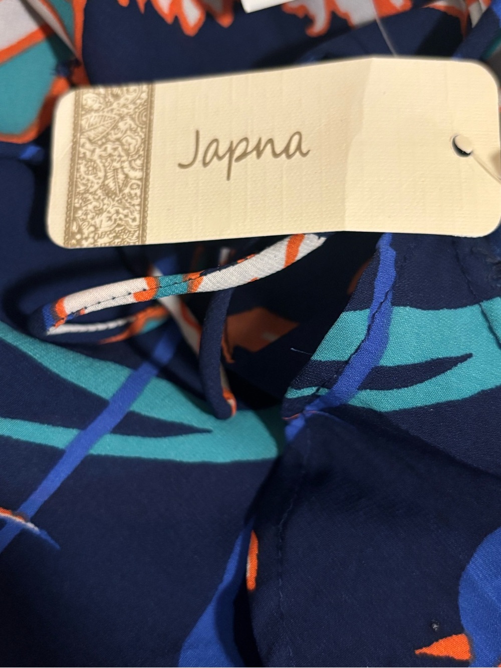 Japna Navy Floral Off-the-Shoulder Flutter Sleeve Blouse | Size Medium | NWT - Picture 7 of 7